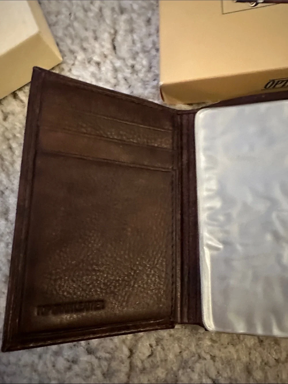 Optimum Antique Trifold with Wing Genuine Leather Wallet new in box